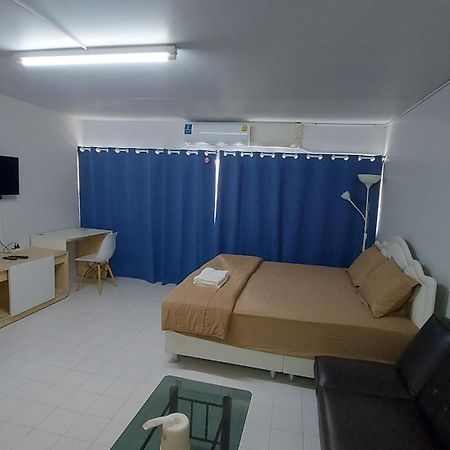 New Room Нонтабури Екстериор снимка