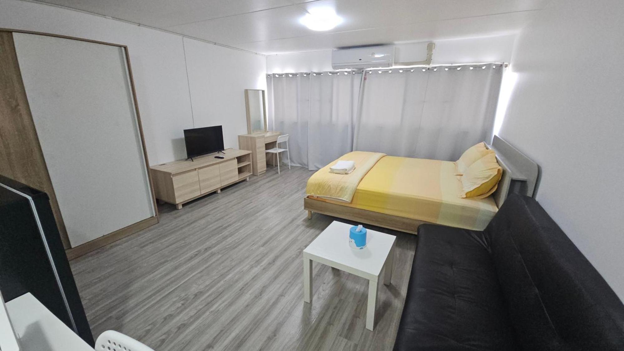 New Room Нонтабури Екстериор снимка