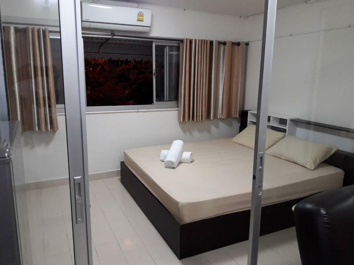 New Room Нонтабури Екстериор снимка